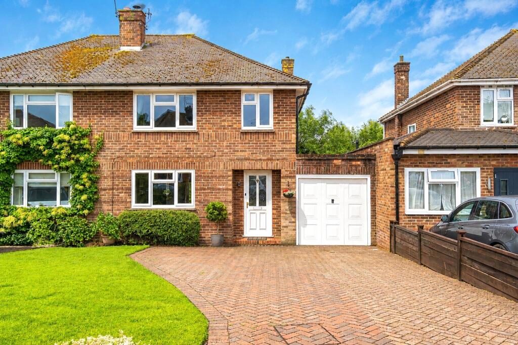 Property main image
