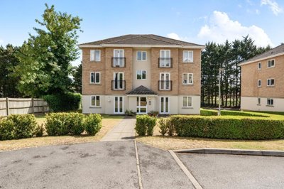 Property on Tarn Howes Close, RG19 3TS