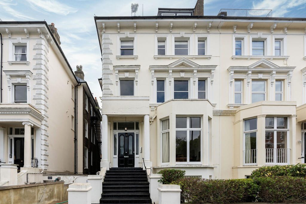 Property main image