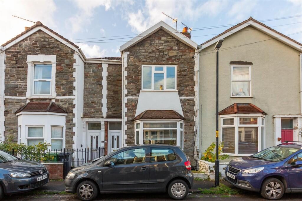Property main image