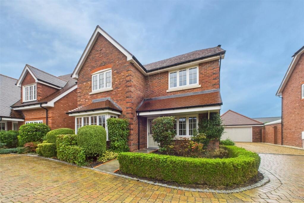 Property main image