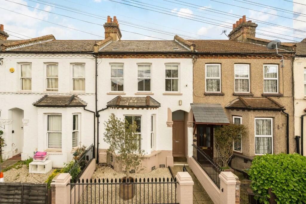 Terraced House