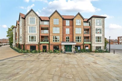 Property on TN9 1DT