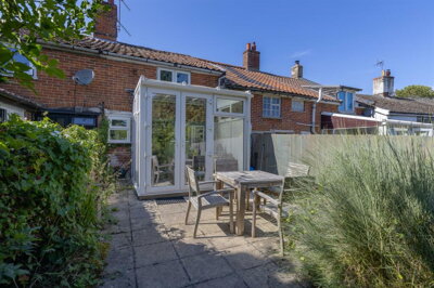 Property on High Street, IP17 3QQ