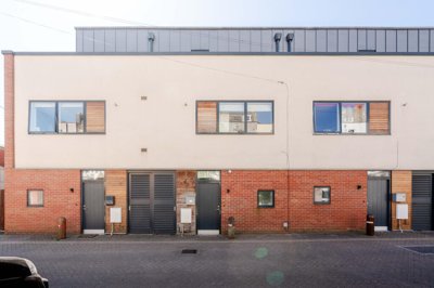 Property on Cooperage Lane, BS3 1FG