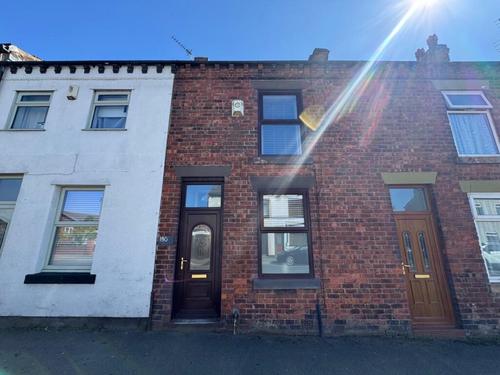 Terraced House