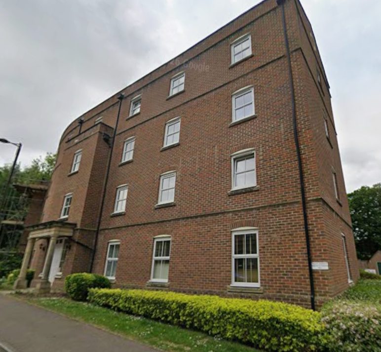 Property main image
