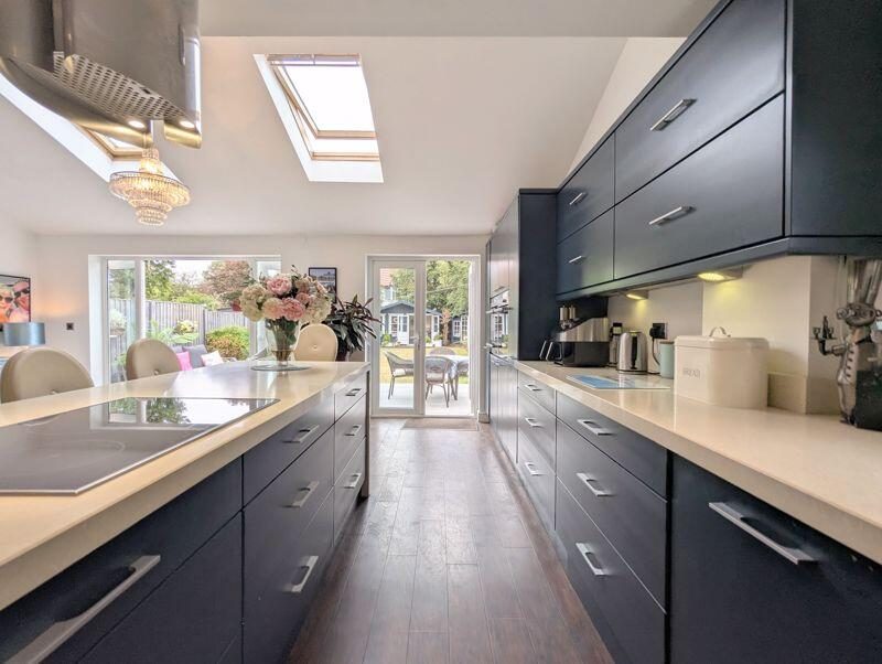 Thumbnail 18