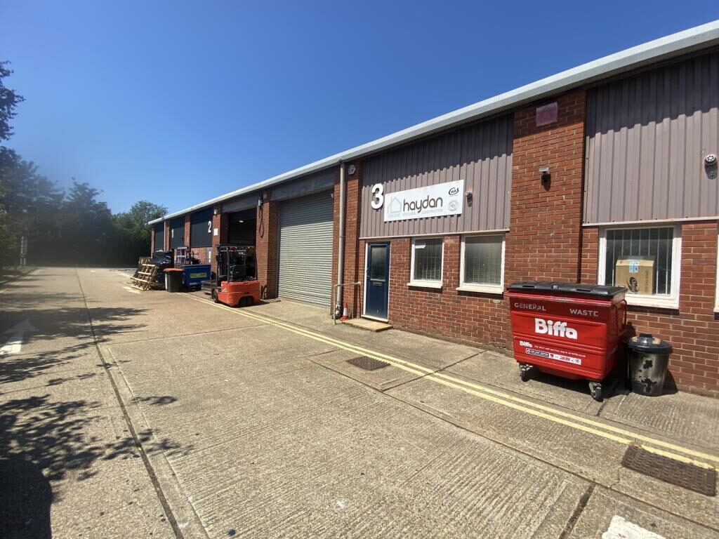 Distribution Warehouse