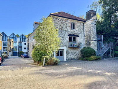 Property on Perran Foundry, TR3 7JR