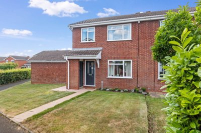 Property on Swallow Close, WR5 3HE