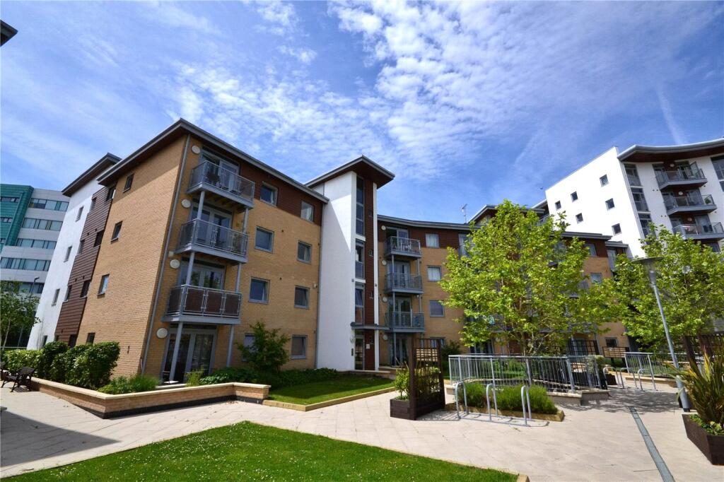 Property main image