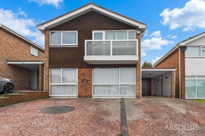 Property on Redgate Close, TQ1 3UG