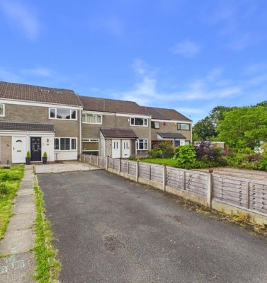 Property on Stour Road, M29 7HH