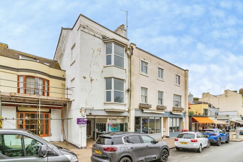 Terraced House