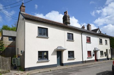 Property on New Street, TQ13 8BB