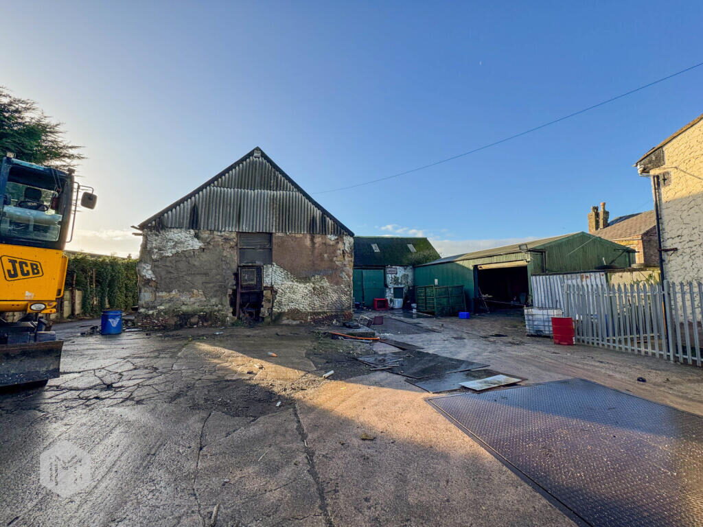 Distribution Warehouse