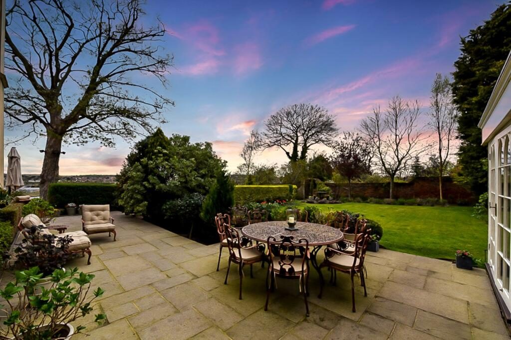 Thumbnail 50