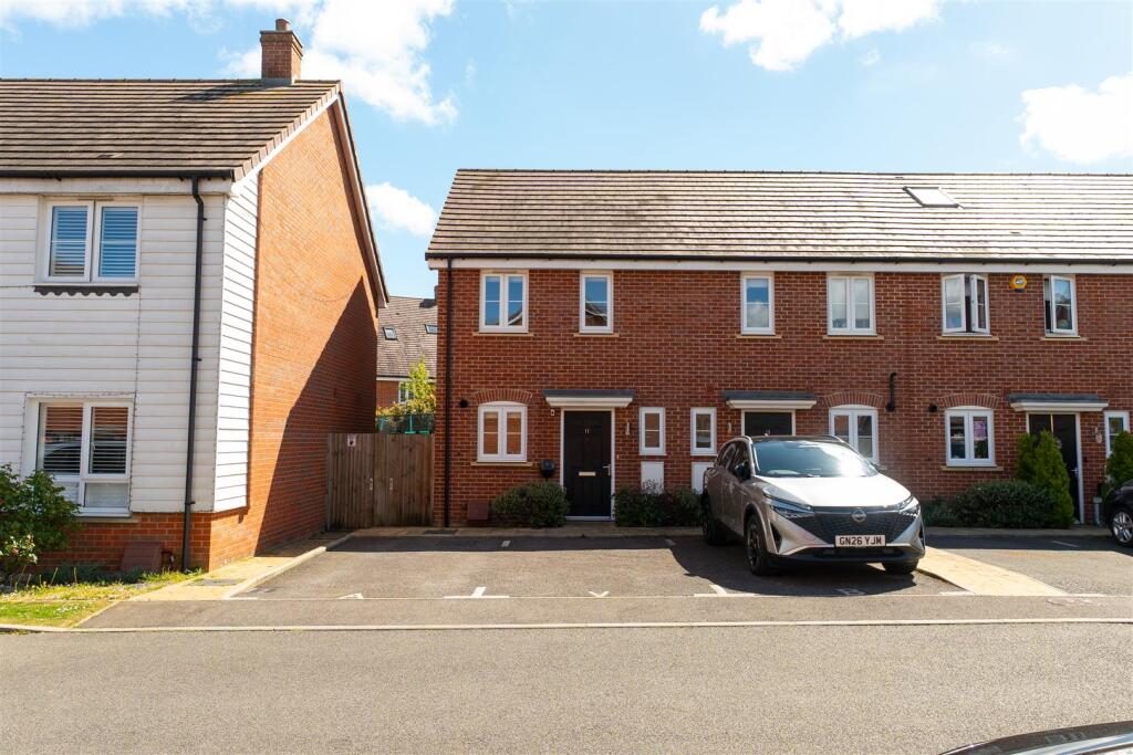 Terraced House