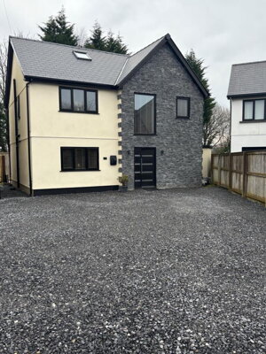 Property on Willow Close, SA5 4BG