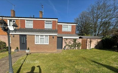 Property on Timber Bank, DA13 0SE