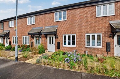 Property on LN1 1BH