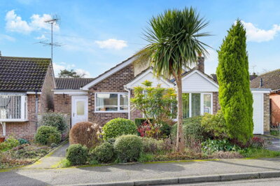 Property on Orchard Rise, NG4 4PU