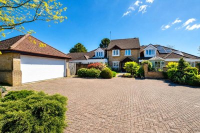 Property on Windingbrook Lane, NN4 0XF
