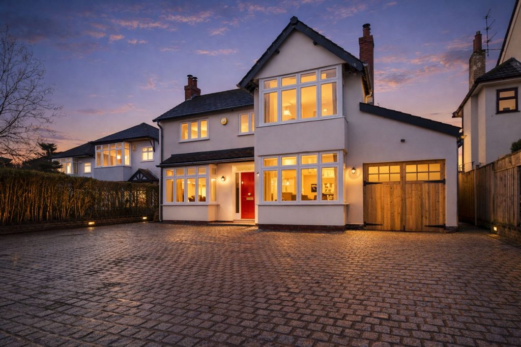 Property main image