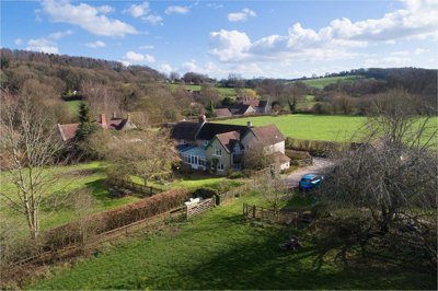 Property on Pigtrough Lane, SP7 9ES