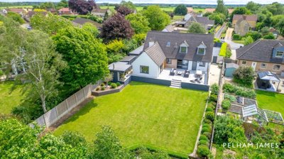 Property on Bourne Road, NG33 5JG