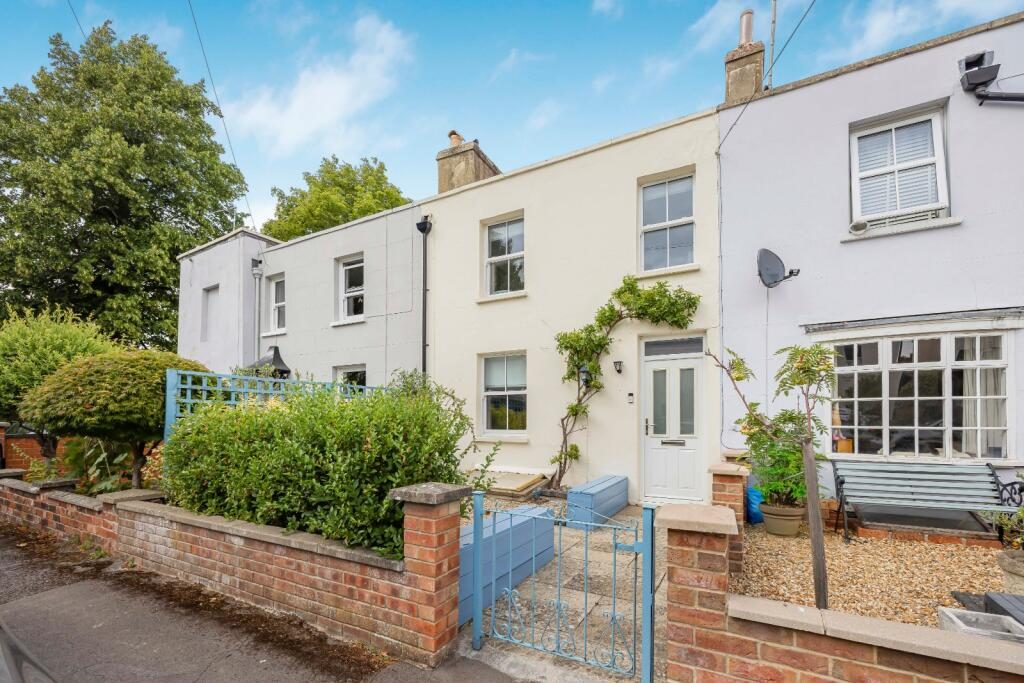 Property main image