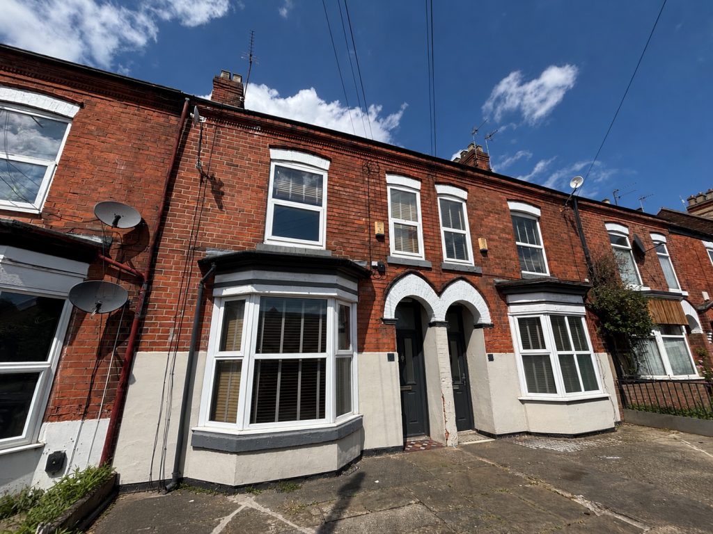Property main image