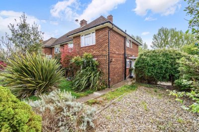 Property on Rosebank, KT18 7RT