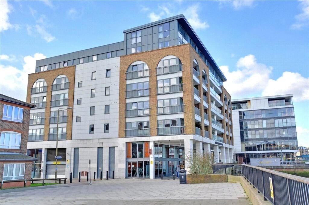 Property main image