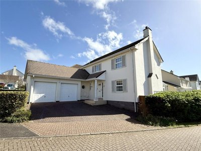 Property on Lower Cross Road, EX31 2PJ