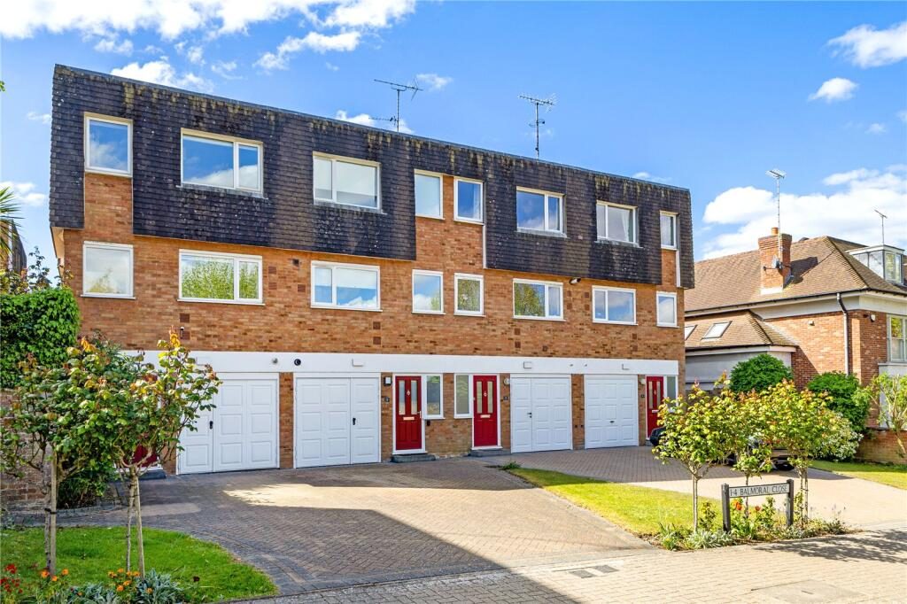 Terraced House