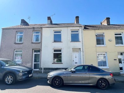 Property on South Street, CF31 3ED