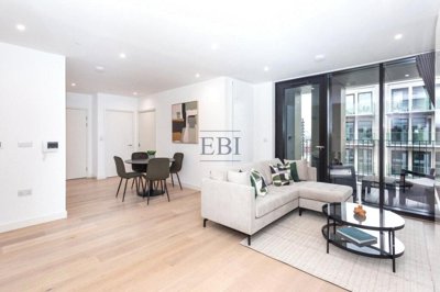 Property on E16 2RE
