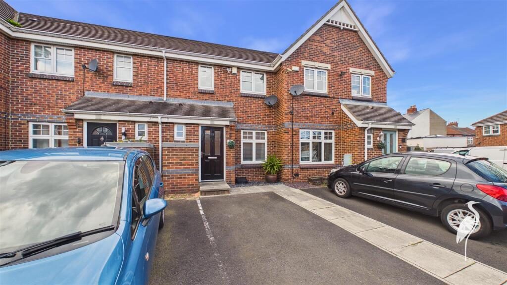 Terraced House