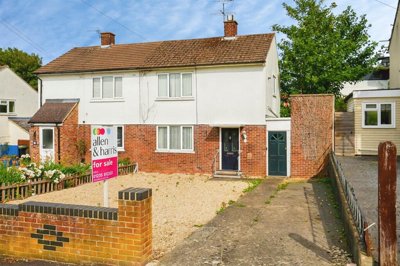 Property on Edinburgh Drive, OX11 7HS