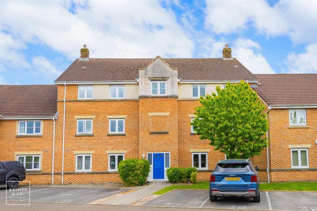 Property main image