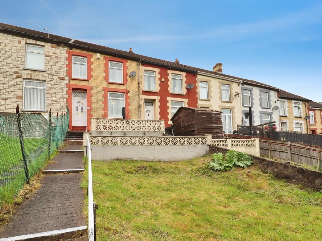 Terraced House
