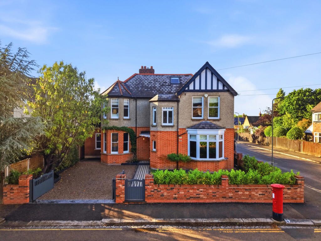 Property main image