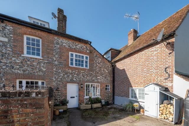 Terraced House