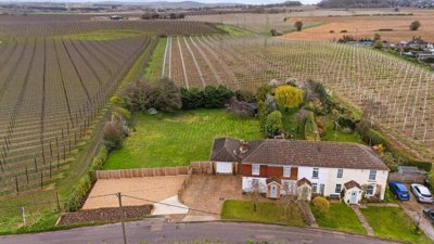 Property on Green Farm Lane, DA12 3HG