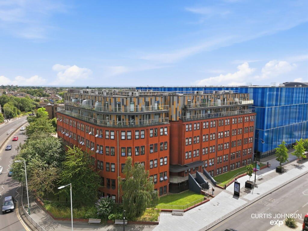 Property main image