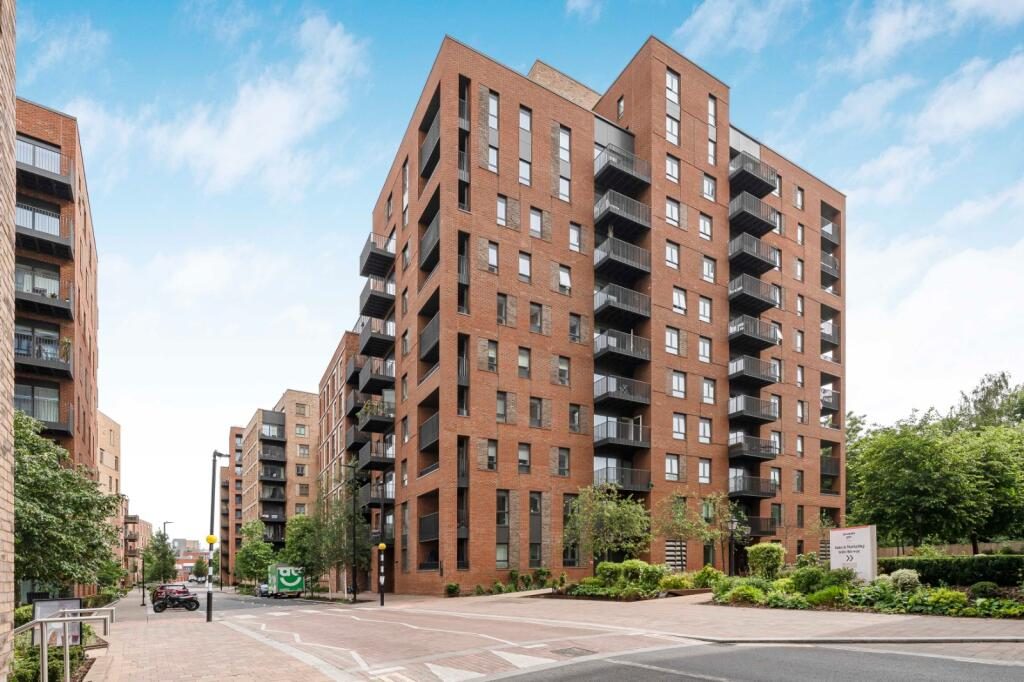 Property main image
