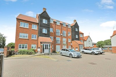 Property on Commercial Road, NR19 1FF