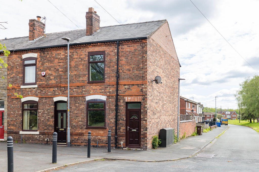 Terraced House